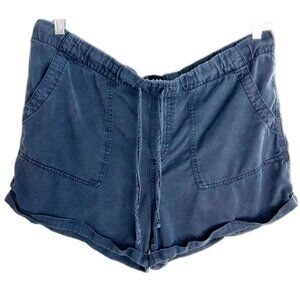 GAP L Roll Cuff Hem Navy Blue Shorts Summer Staple Minimalist Vacation Beach